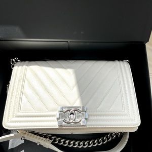Authentic Chanel Le Boy In White Chevron - New Medium In Lamb Skin.